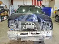 2005 Chevrolet Silverado photo