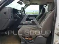2005 Chevrolet Silverado photo