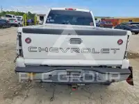 2005 Chevrolet Silverado фото