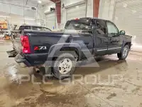 2005 Chevrolet Silverado photo