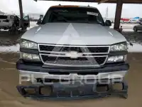 2005 Chevrolet Silverado photo