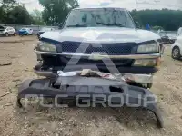 2005 Chevrolet Silverado photo