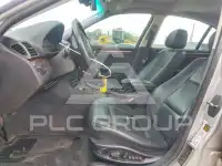 2005 BMW 325 photo