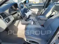 2005 BMW 330 photo