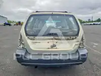 2005 Subaru Forester фото