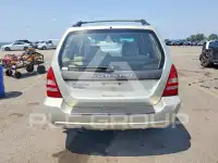 2005 Subaru Forester photo