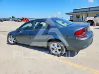 2005 Dodge Stratus photo