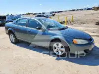 2005 Dodge Stratus photo
