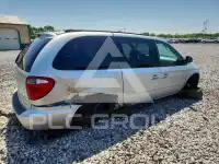 2005 Dodge CARAVAN фото