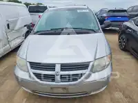 2005 Dodge CARAVAN фото