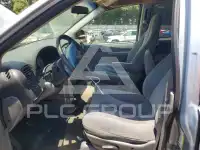 2005 Dodge CARAVAN фото