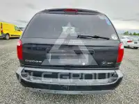 2005 Dodge CARAVAN photo