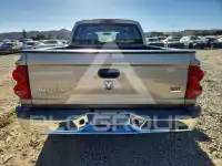 2005 Dodge DAKOTA photo