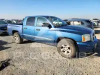 2005 Dodge DAKOTA photo