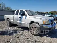 2005 Dodge DAKOTA фото