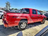 2005 Dodge DAKOTA фото