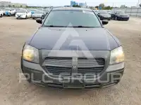 2005 Dodge MAGNUM photo