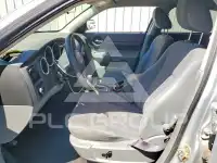 2005 Dodge MAGNUM photo