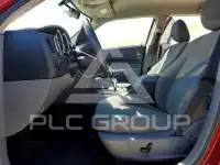 2005 Dodge MAGNUM photo