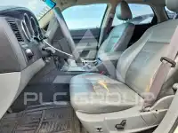 2005 Dodge MAGNUM photo