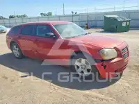 2005 Dodge MAGNUM photo