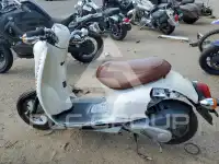 2005 Honda Elite фото