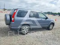 2005 Honda CR-V photo