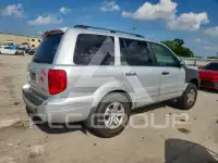 2005 Honda PILOT photo