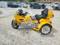 2005 Honda GL photo