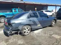 2005 Honda Accord фото