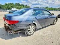 2005 Honda Accord фото