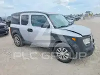2005 Honda ELEMENT photo
