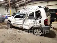 2005 Jeep LIBERTY photo