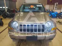 2005 Jeep LIBERTY фото
