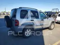 2005 Jeep LIBERTY фото