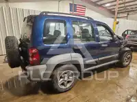 2005 Jeep LIBERTY фото