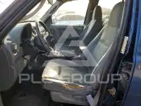 2005 Jeep LIBERTY фото