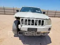2005 Jeep Grand Cherokee photo