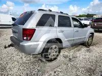 2005 Jeep CHEROKEE photo