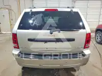2005 Jeep CHEROKEE photo
