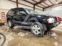 2005 Jeep CHEROKEE photo
