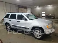 2005 Jeep CHEROKEE photo