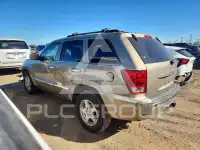 2005 Jeep CHEROKEE photo