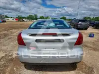 2005 Pontiac GRAND PRIX photo
