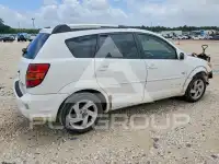 2005 Pontiac VIBE photo