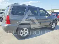 2005 Mazda Tribute photo