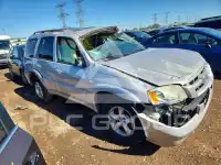 2005 Mazda Tribute photo