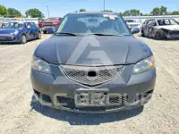2005 Mazda 3 photo