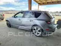 2005 Mazda 3 photo