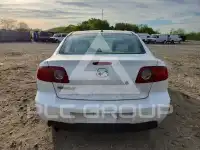 2005 Mazda 3 photo